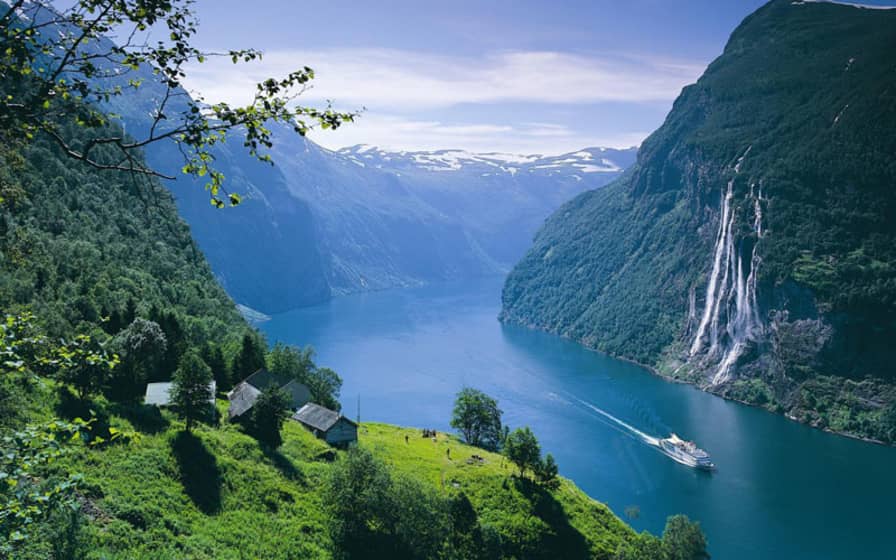 COSTA DIADEMA ile NORVEÇ FİYORTLARI (KABİN BAŞI 400 EURO İNDİRİM !!!)